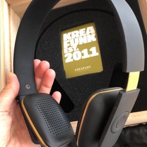 Kreafunk Ahead Bluetooth Headphones